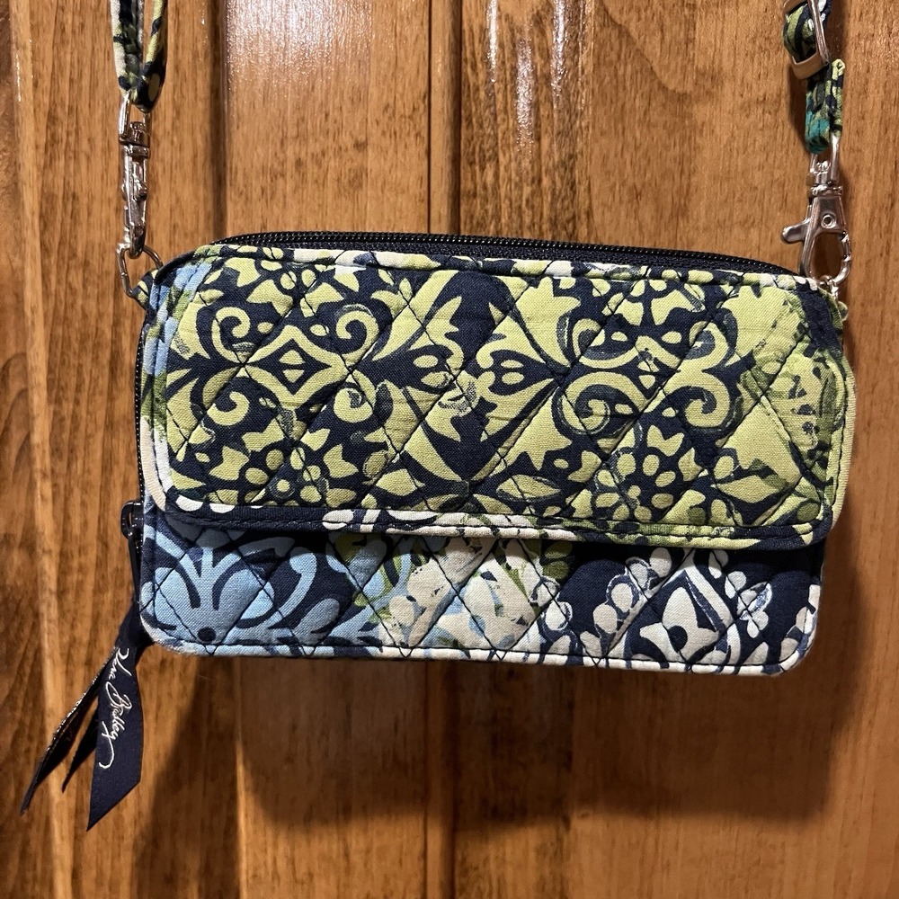 Vera Bradley CARIBBEAN SEA All in One CROSSBODY Wallet Adjustable Strap